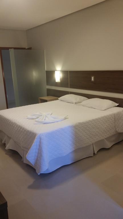 Kamur Plaza Hotel غويانيزيا الغرفة الصورة